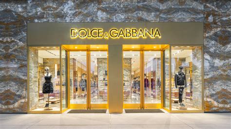 dolce gabbana pressekontakt|dolce and gabbana change location.